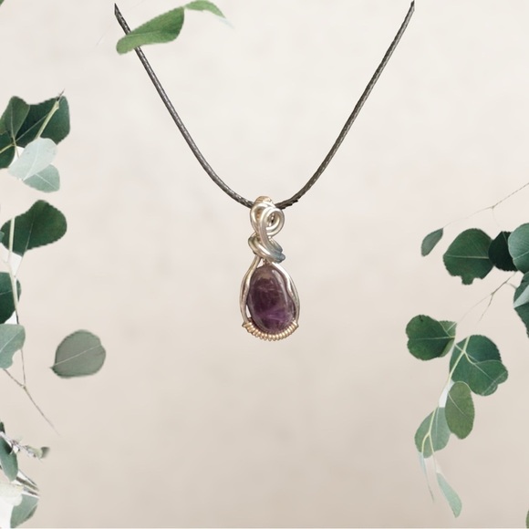 90 Large Amethyst Pendant - Picture 2 of 4